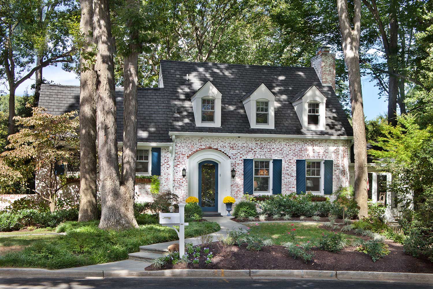 https://anthonywilder.com/wp-content/uploads/2017/04/25114_Brookview_Exterior_Front_F-insta.jpg